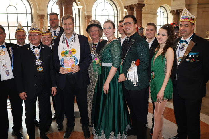 Faschingsclub Laim mit Ministzerpräsident Markus Söder (©Foto: Martin Schmitz) 